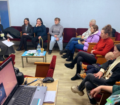 Заседание клуба «Родительская гостиная». Тема «Детско-родительские взаимоотношения: профилактика домашнего и сексуального насилия в отношении несовершеннолетних».