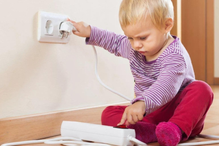 Дети и электричество – опасное соседство!